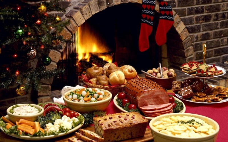 Флескестег, индейка, борщ с варениками, или Что едят на Рождество в разных странах